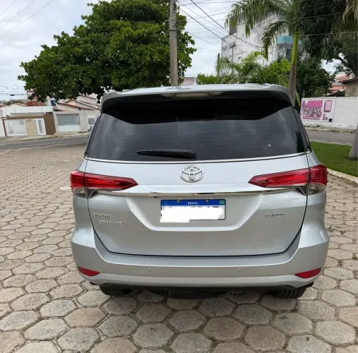 Toyota Hilux SW4 SRX 4X4 2.8 TDI 16V Dies. Aut. 2018