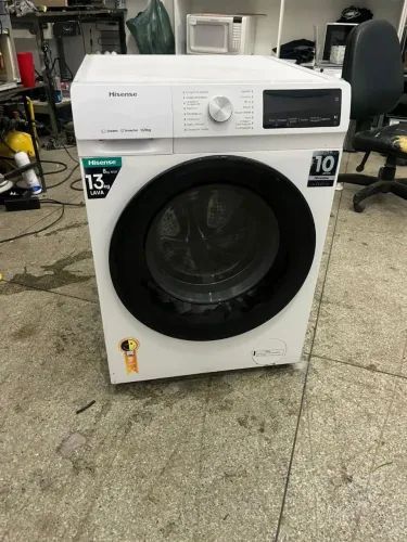 Vendo Lava e seca hisense em bom estado e em perfeito funcionamento