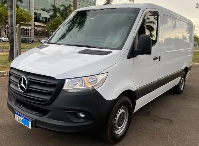 Mercedes-Benz Sprinter 314 Furgão Curto T.b. 2.2 Diesel 2021