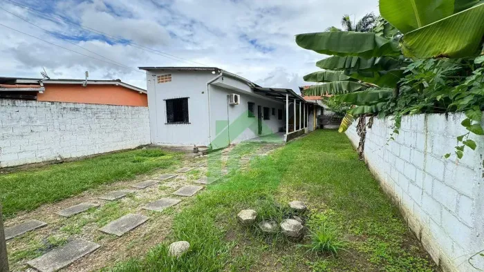 Casa com 2 dormitórios à venda, 45 m² por R$ 375.000,00 - Travessão - Caraguatatuba/SP
