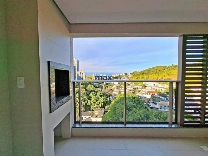 Apartamento Exclusivo para Aluguel na Praia Brava de Itajaí