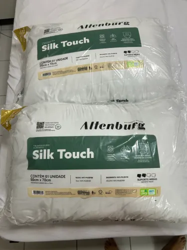 Kit 2 travesseiros Altenburg Silk Touch 50x70cm Branco NOVO