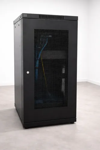 Rack de Piso 19? 1,25m Completo c/ Patch Panel + Switch Gigabit