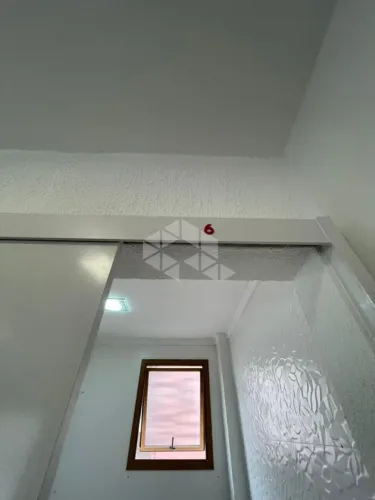 Sala 6M² - para Alugar