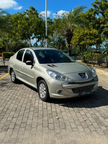 Peugeot 207 Sed. Passion XR Sport 1.4 Flex 8V 4P 2012