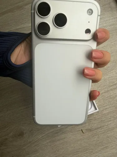IPHONE 17 PROMAX 256 novinho