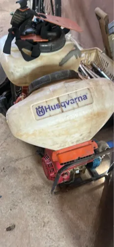 Pulverizador sólido e líquido