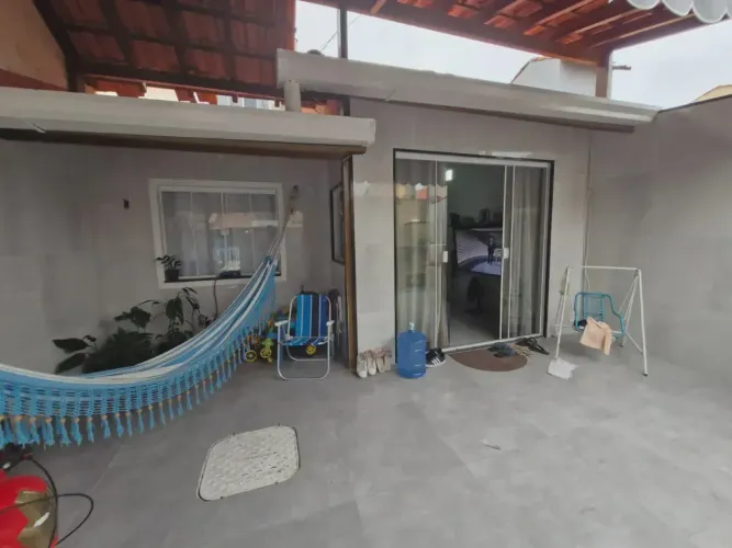 Imóvel para venda tem 140 metros quadrados com 4 quartos em Cosmorama - Mesquita - RJ