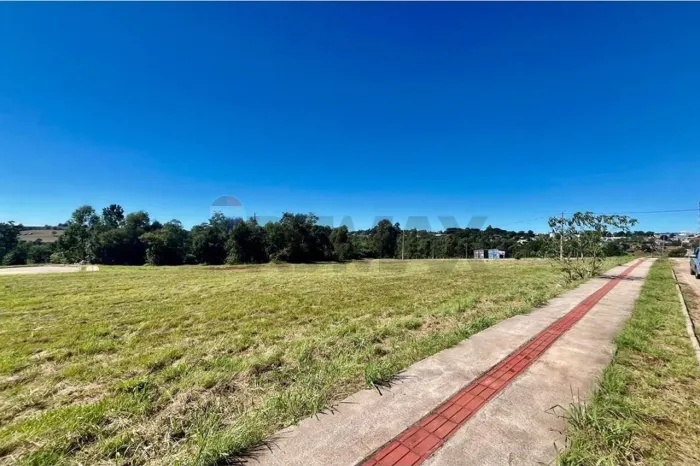 TERRENO 12X25 = 300m²