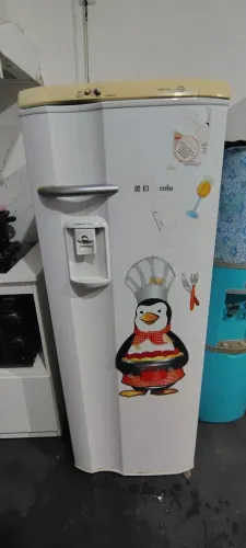 Geladeira Eletrolux (Entrego Grátis)