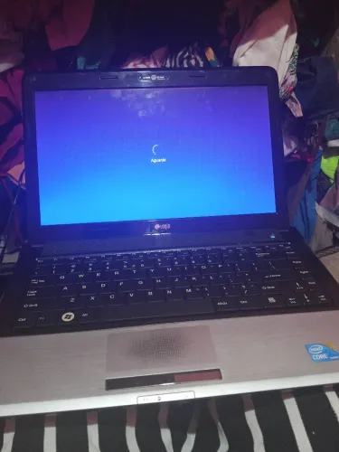 Notebook Login Intel core i7