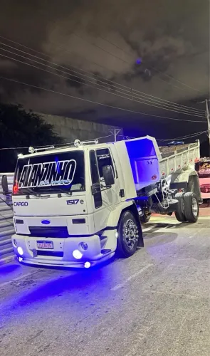 Ford cargo 1517