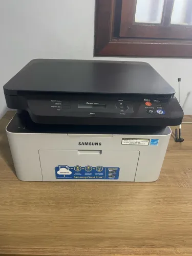 Vendo Impressora Samsung Xpress M2070