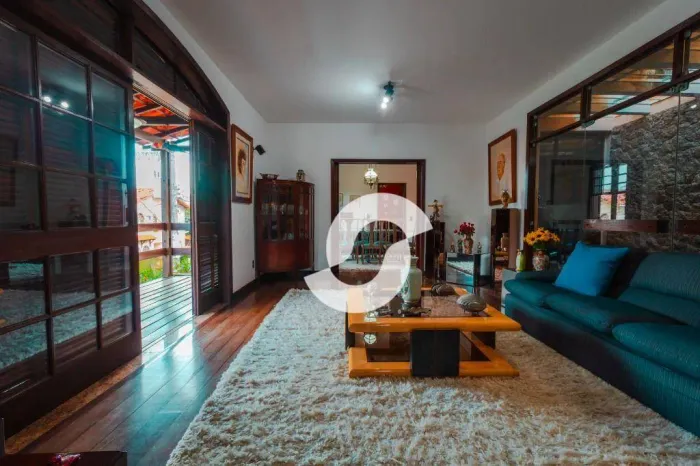 Casa com 5 dormitórios à venda, 350 m² por R$ 1.850.000,00 - São Francisco - Niterói/RJ