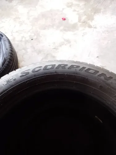 4 Pneus 215/60 ARO17