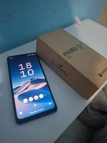 Moto G75 oferece armazenamento interno de 256 GB e memória RAM de 8 GB
