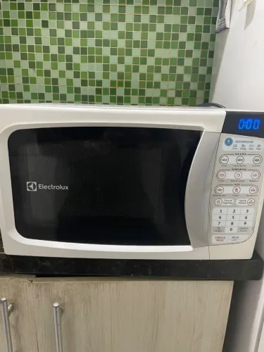 Micro-ondas Electrolux Branco 20 Litros - Perfeito Estado!