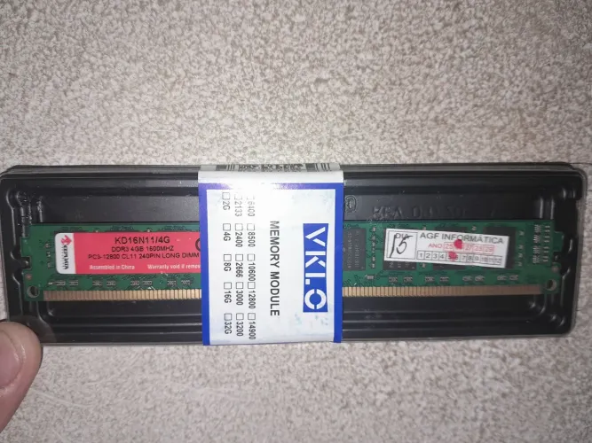 Memória Ram 4G 1600hz