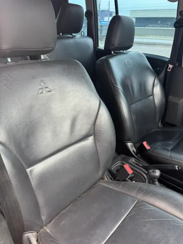 Mitsubishi Pajero TR4 2.0/ 2.0 Flex 16V 4X4 Aut. 2012