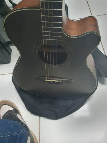 Violão Eletroacústico Folk Strinberg SD200C - Tobacco Satin (Desapego)