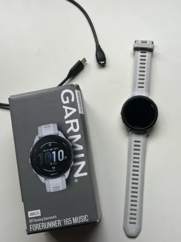 Garmin Forerunner 165 Music