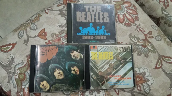 Três cds the Beatles em perfeito estado