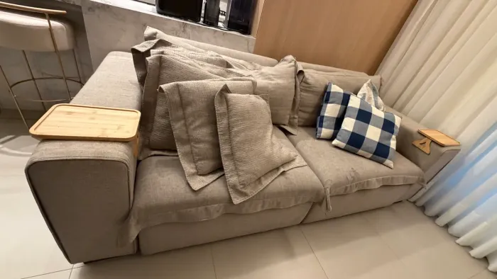Sofá retrátil e reclinável 2.40m