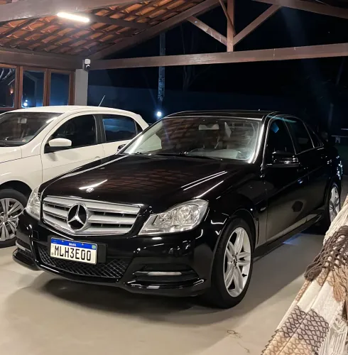 Mercedes-Benz C-180 CGI Classic 1.8 16V 156cv Aut. 2012