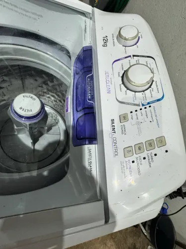 Máquina Electrolux 12 quilos 