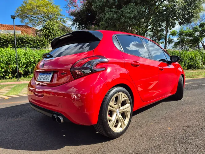 Peugeot 208 GT 1.6 THP Flex 16V 5P Mec. 2017