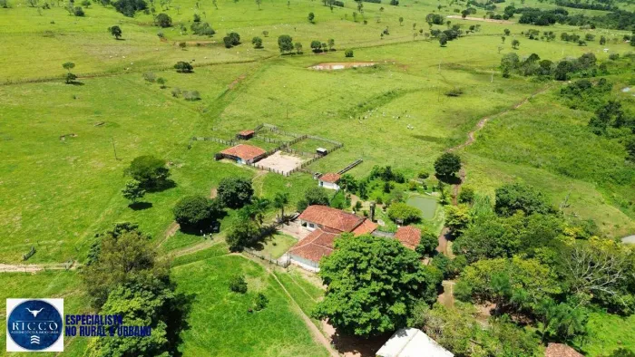 Chácara à Venda  4 Alqueires e 30 Litros | Região de Inhumas Goiás