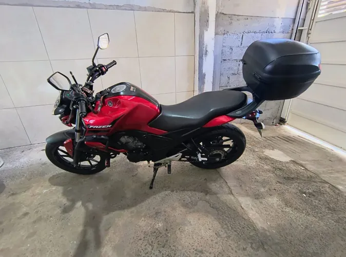 Fazer FZ15 ABS