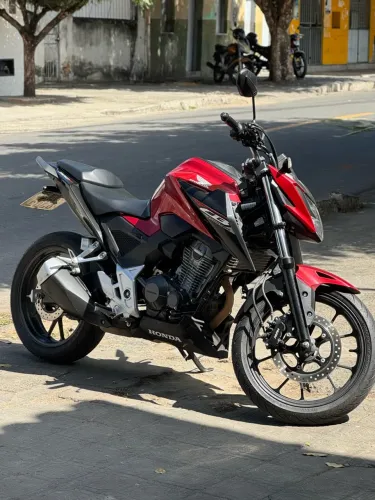 Twister 300f 2025