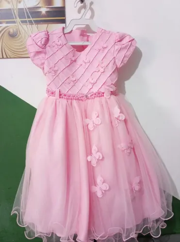 Vendo vestido,tiara e sapato Jardim encantado 