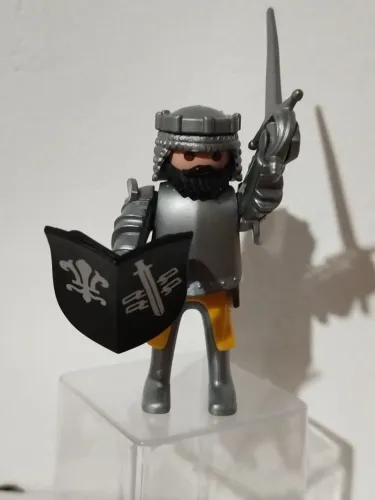 Playmobil importado soldado completo armadura prata.