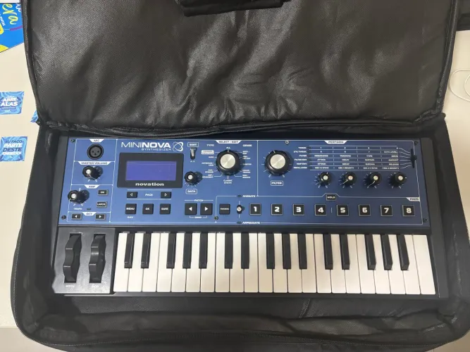 Novation Mininova