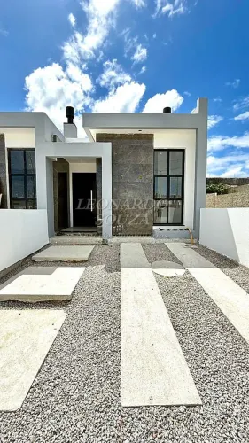 Casa a Venda no bairro Areal - Pelotas, RS