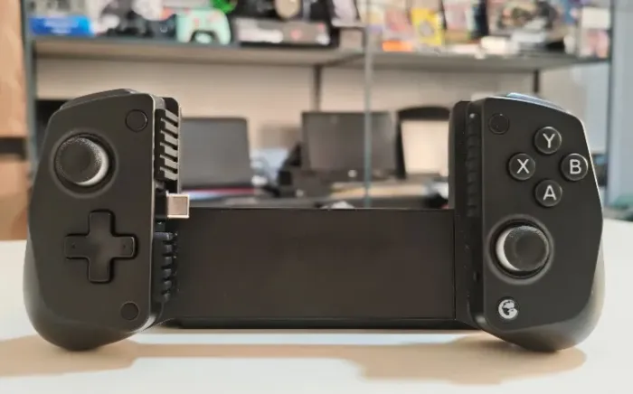 Controle GAMESIR X5 LITE para celular, em perfeito estado, aceito cartão!