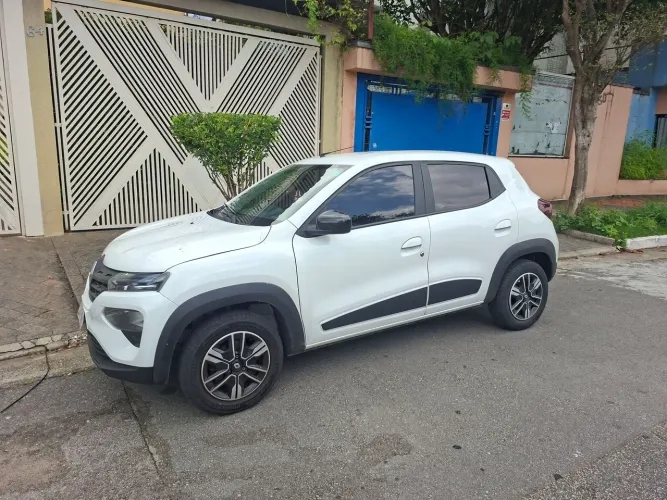 Renault Kwid Intense 1.0 Flex 12V 5P Mec. 2023