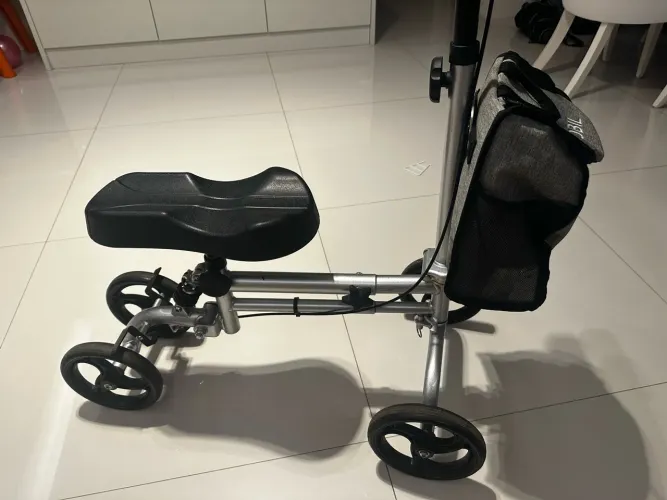 Andador Joelho Patinete Dobrável Pé Tornozelo Ortopédico