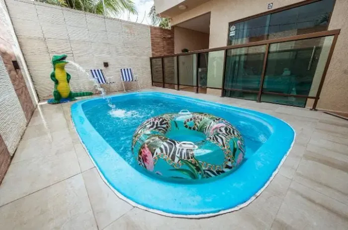 Casa mobiliada e com piscina em Jacumã!!