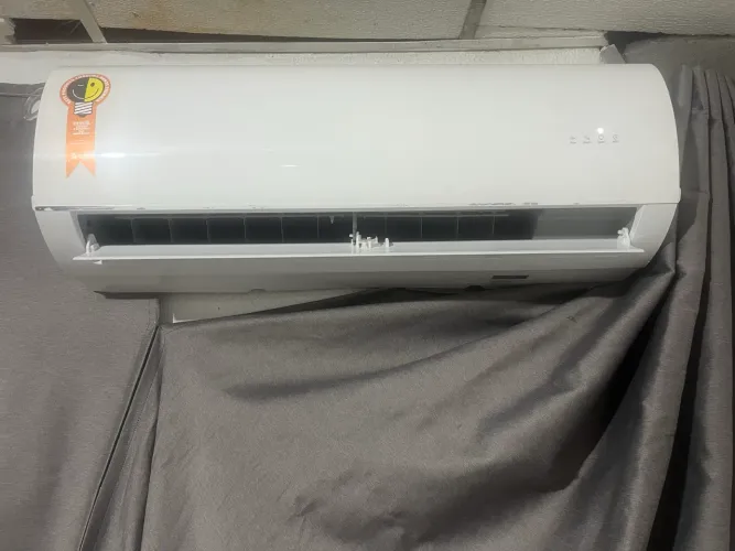 Split midea 12.000 btus 