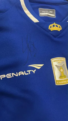 Camisa autografada Alex