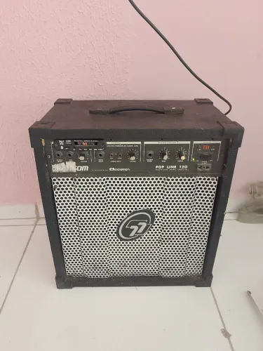Caixa amplificada