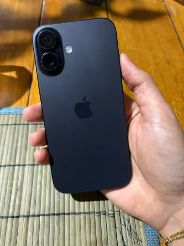 iPhone 16 128GB