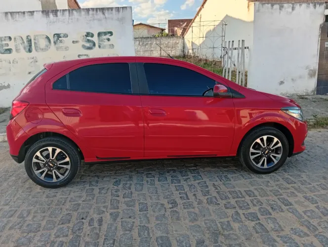 Chevrolet Onix Hatch LTZ 1.4 8V Flex Power Mec. 4P 2015