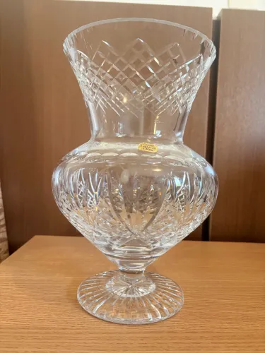 Vaso de cristal lapidado a mão
