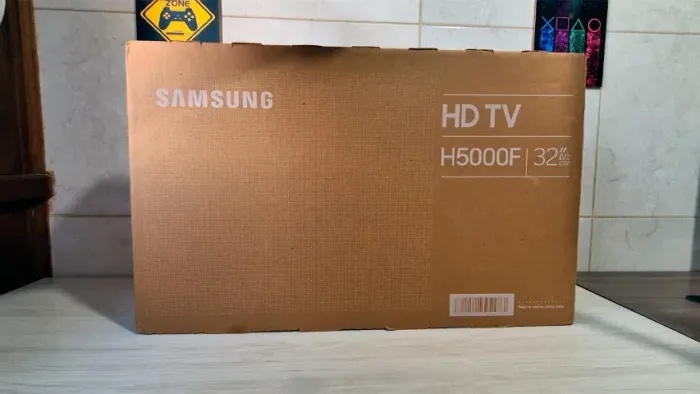Smart tv 32 Samsung- Nova - Lacrada - Garantia