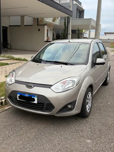 Ford Fiesta Sedan 1.6 16V Flex Mec. 2014