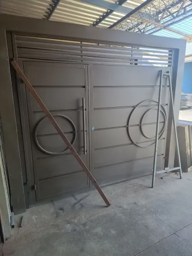 Portão Basculante 3.20 x 2.50 Novo social. Interno em 10x sem juros